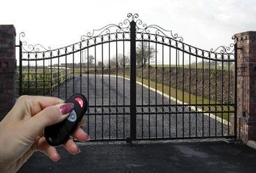 Gate Remote Control in Baldwin Park
